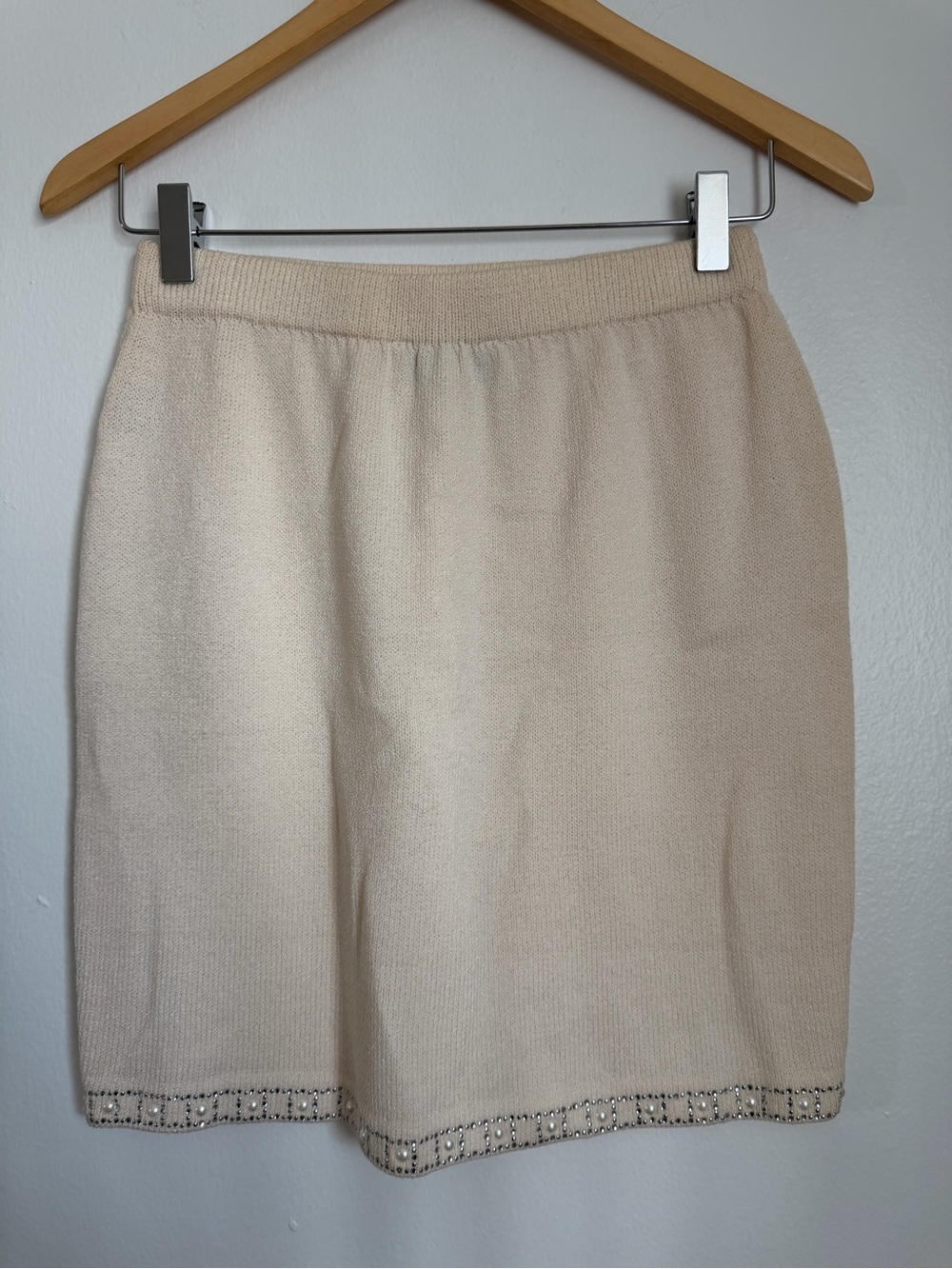 St. John Knit Midi Skirt Women Size 2 Bedazzled Cream Ivory - Picture 3 of 4